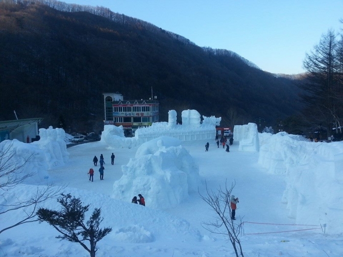 http://old.mirk.es.kr/upfile/img/2015/02/artpr_1423229585.jpg