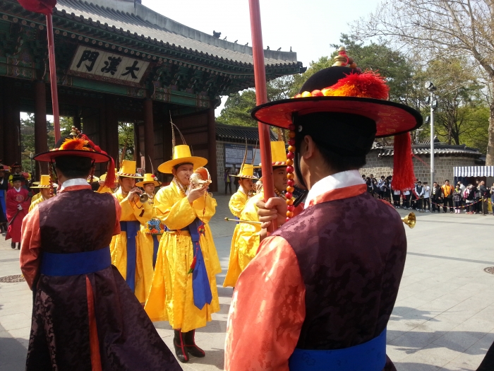 http://old.mirk.es.kr/upfile/img/2016/04/sinini_1460993456.jpg